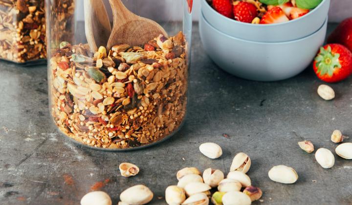 Pistachio Granola